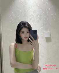 白云梅花园00后大胸妹 - 小月